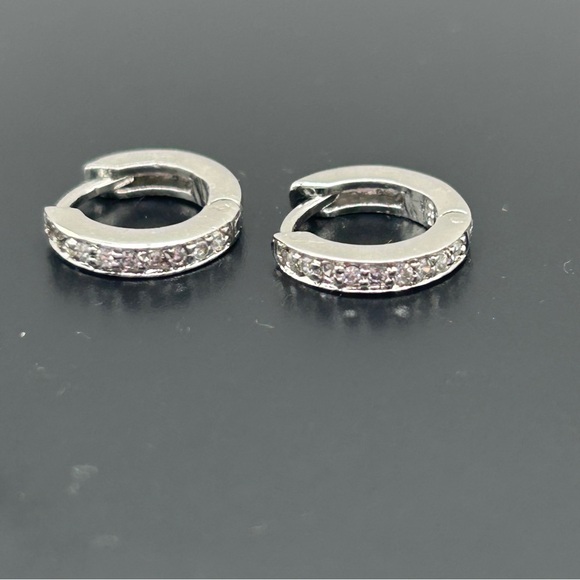 925 Sterling & Clear Stone Huggie Earrings - Picture 2 of 13